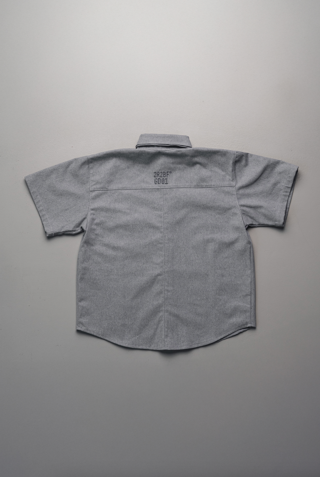 Short sleeve shirt