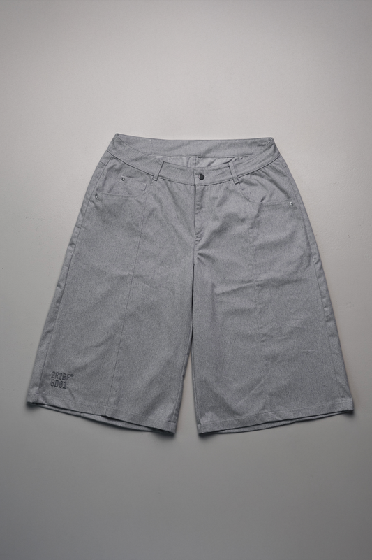 Oversized jorts